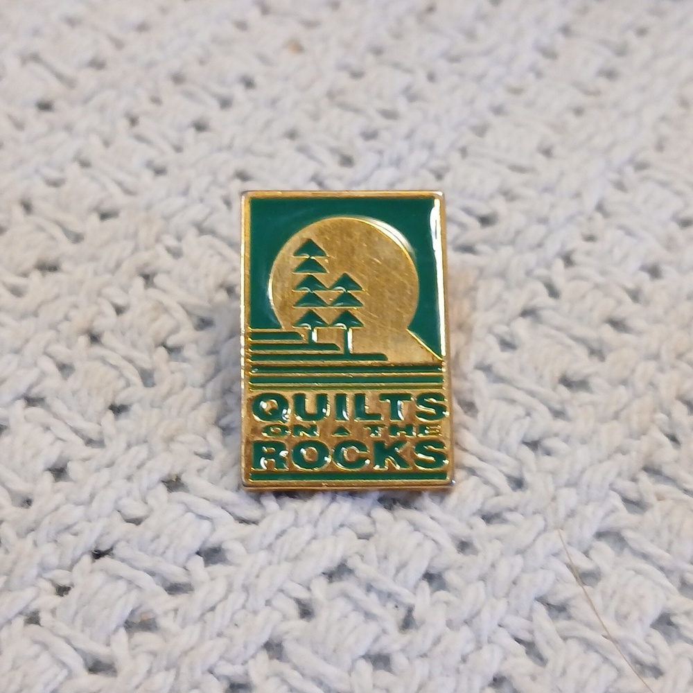 Set of Three Vintage Quilt Pins - Picture 3 of 7